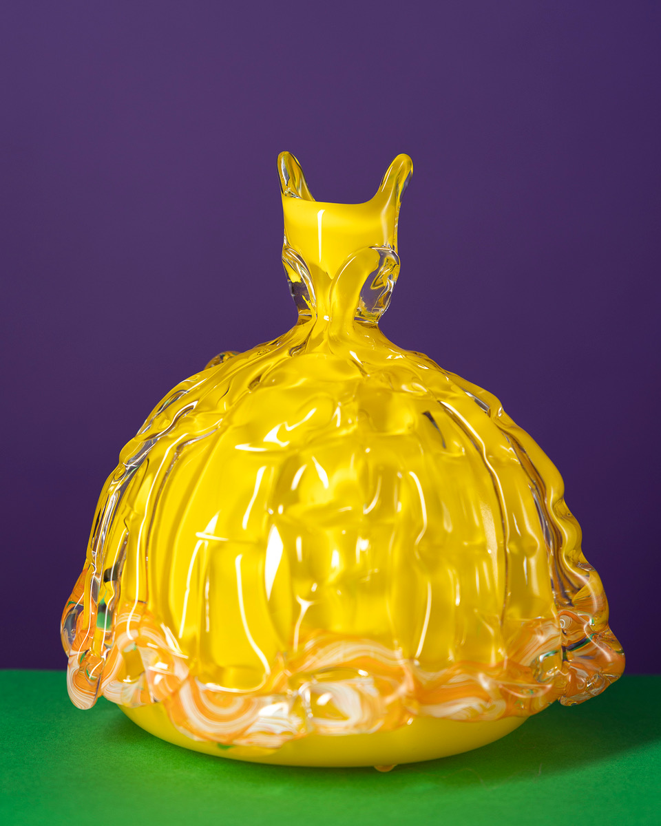 Skulptur i glas gul – Emilia Linderholm